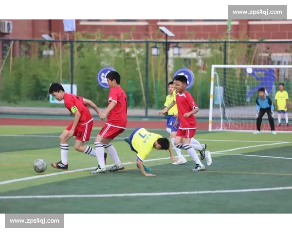 以足球推广为核心推动全民健身与青少年成长新路径探索实践研究模式